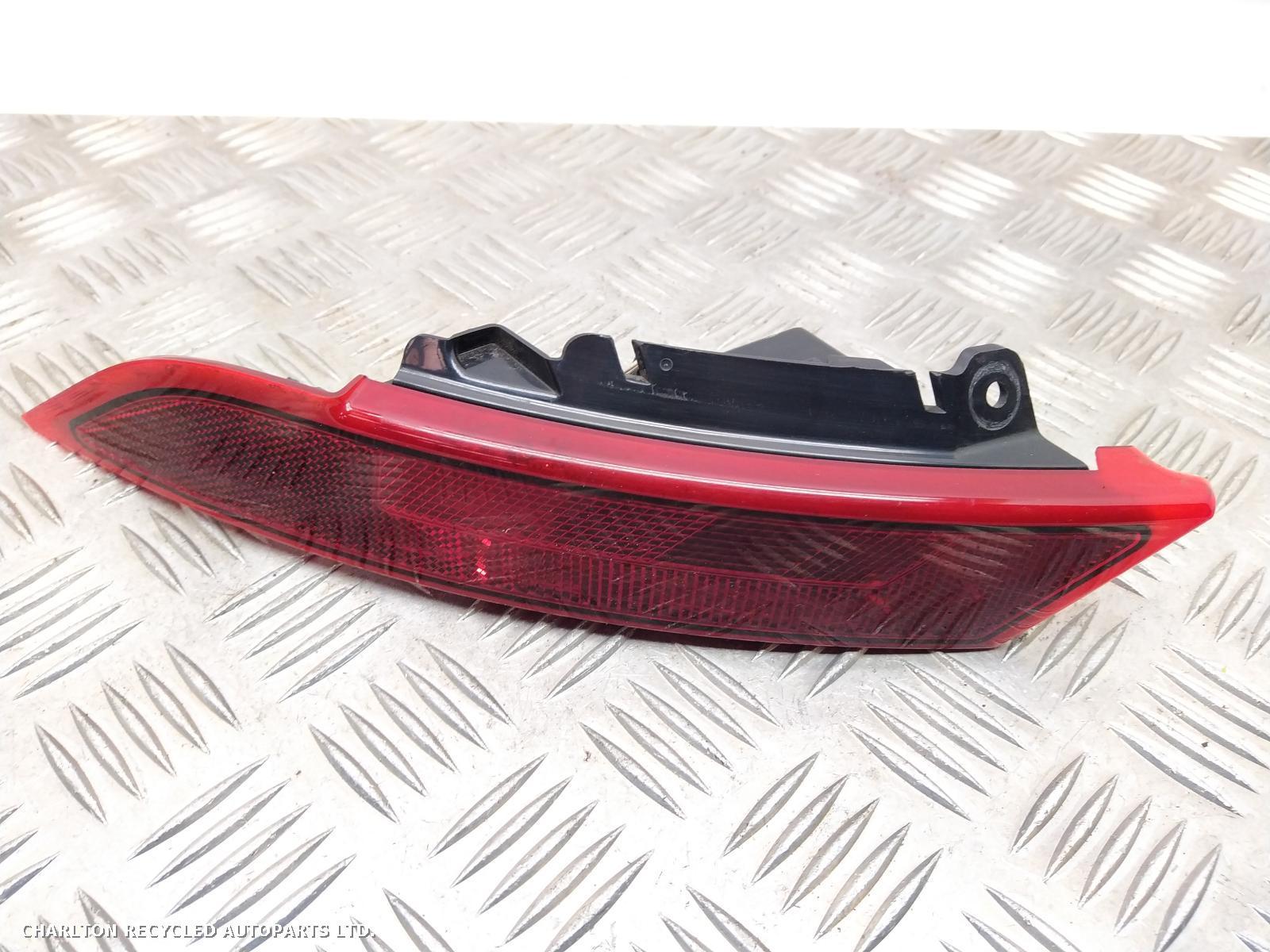 View Auto part Fog Lamp LAND ROVER DISCOVERY 2019