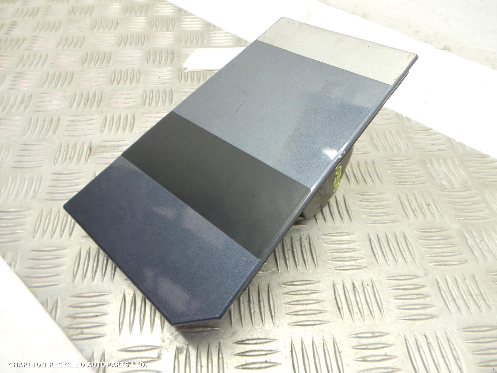 View Auto part Fuel Filler Flap FIAT DUCATO 2020
