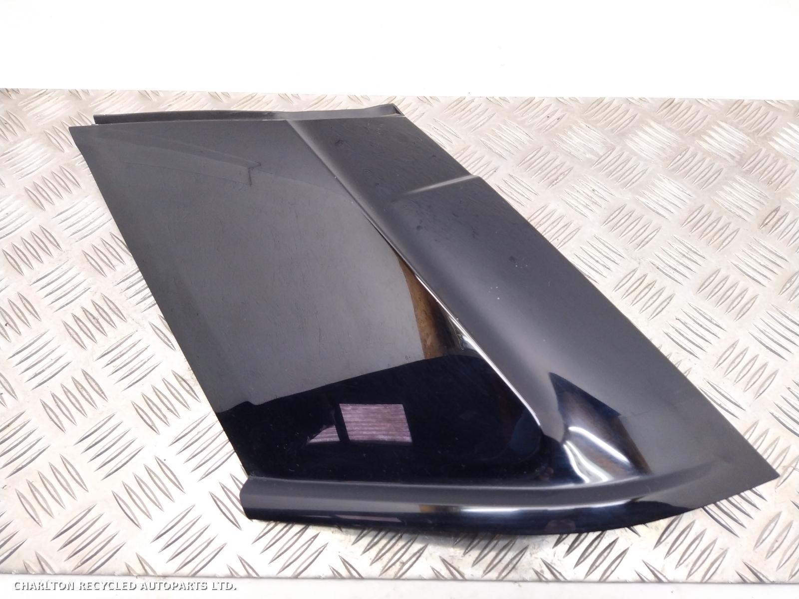 View Auto part D_POST_MOULDING LAND ROVER RANGE ROVER EVOQUE 2016