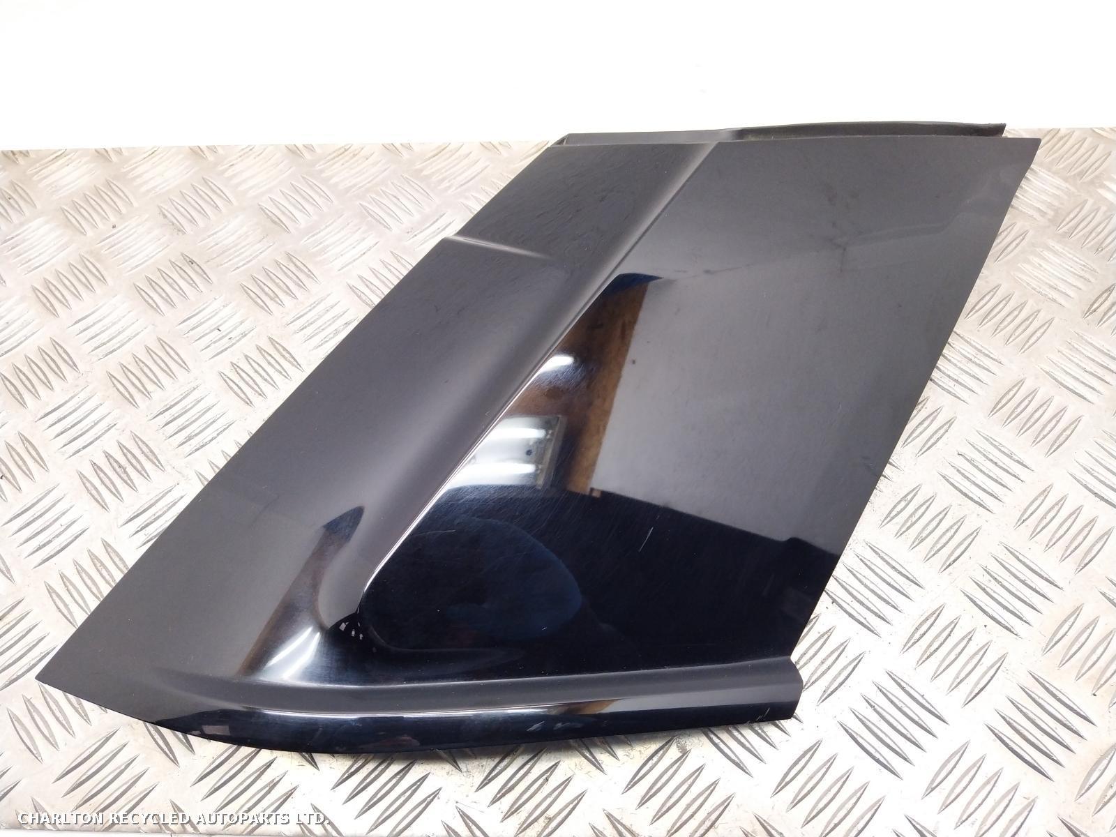 View Auto part D_POST_MOULDING LAND ROVER RANGE ROVER EVOQUE 2016