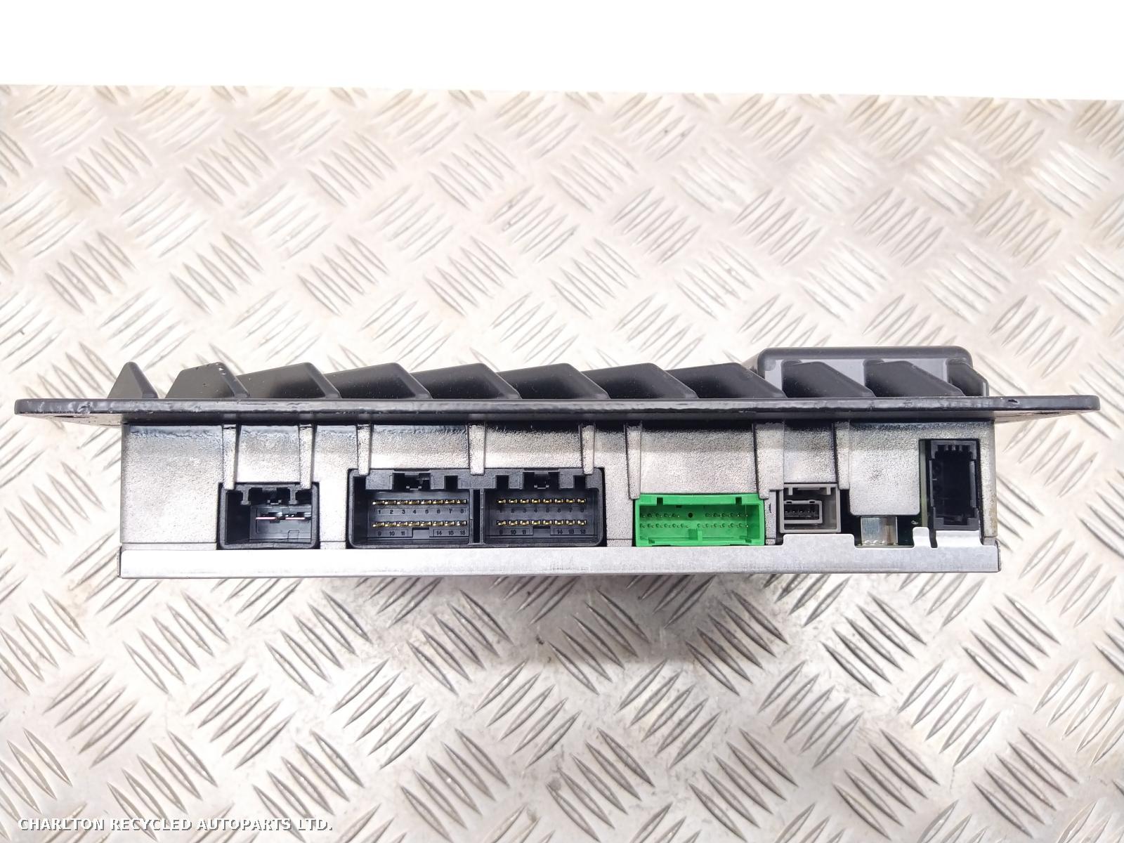 2012 LAND ROVER DISCOVERY Amplifier Unit View Auto part Amplifier Unit LAND ROVER DISCOVERY 2012