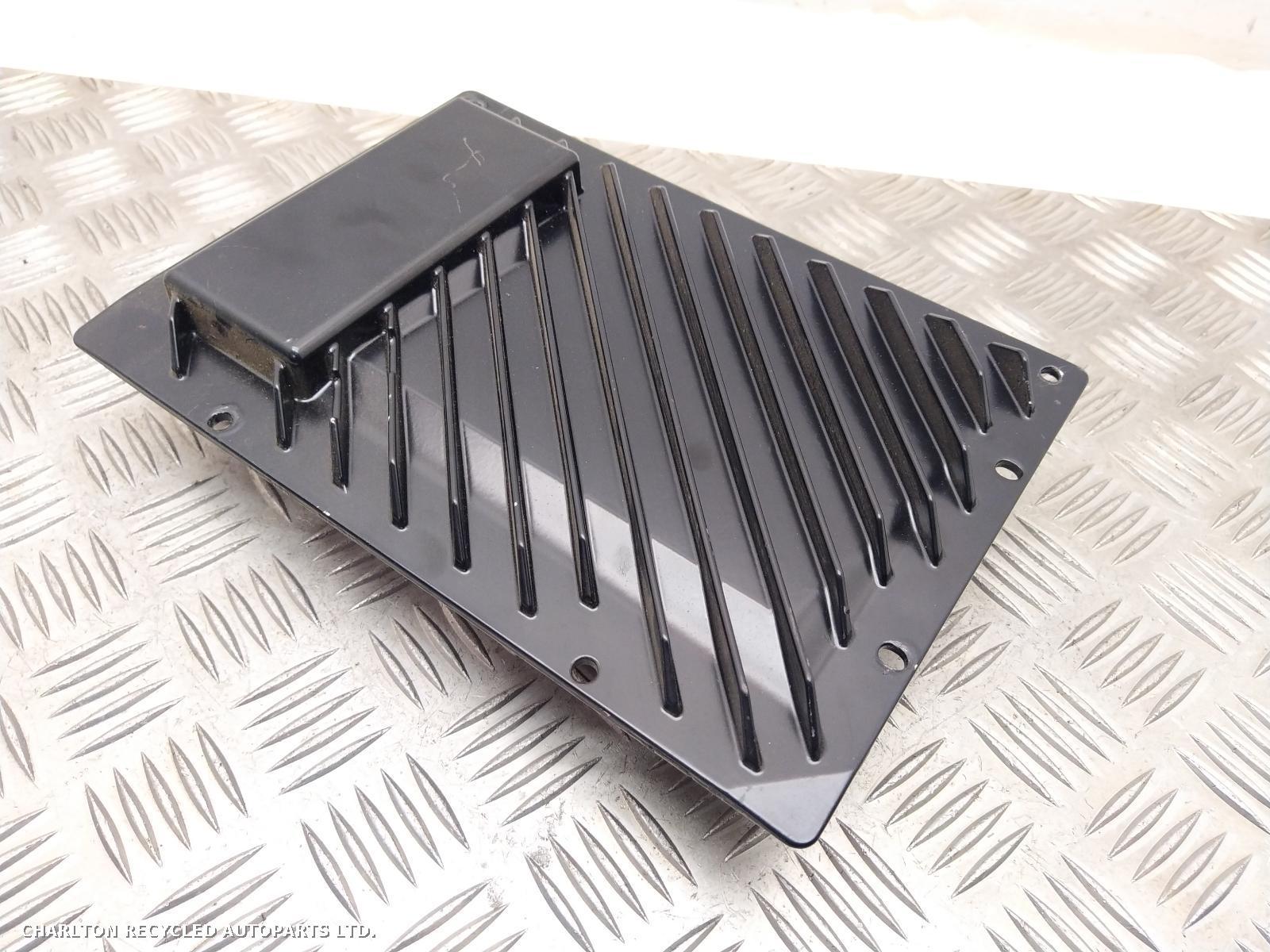 View Auto part Amplifier Unit LAND ROVER DISCOVERY 2012