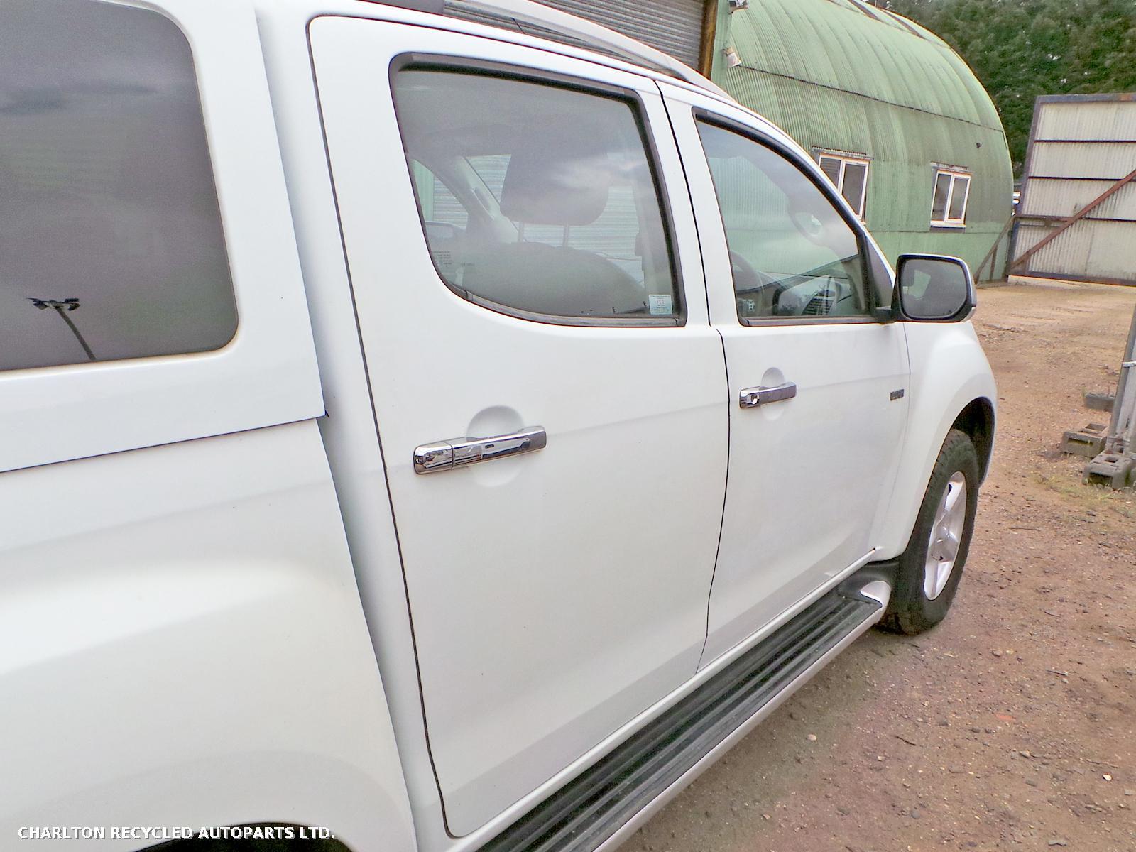 View Auto part R Rear Door ISUZU D-MAX 2012