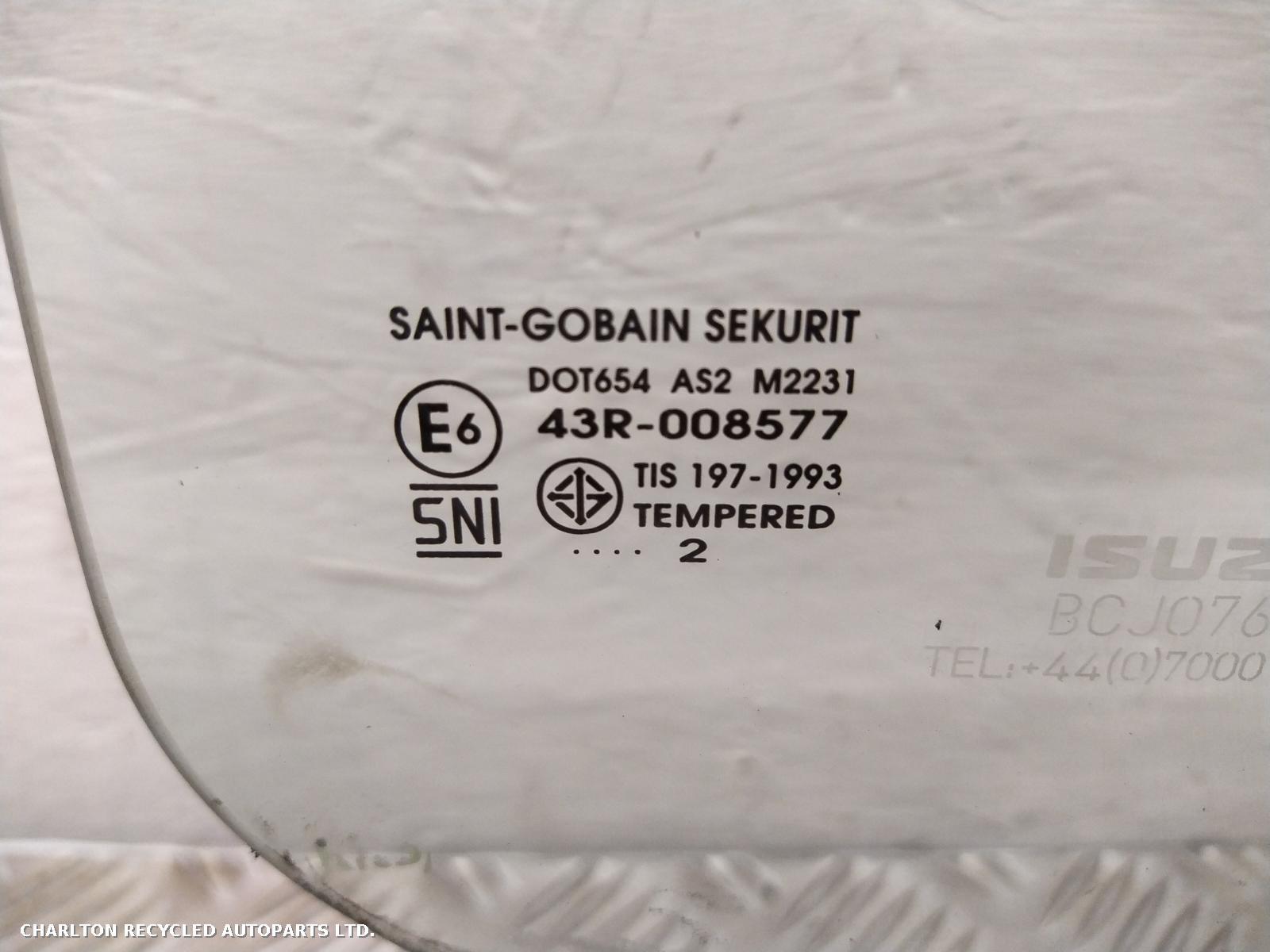 2012 ISUZU D-MAX RR Door Window View Auto part RR Door Window ISUZU D-MAX 2012