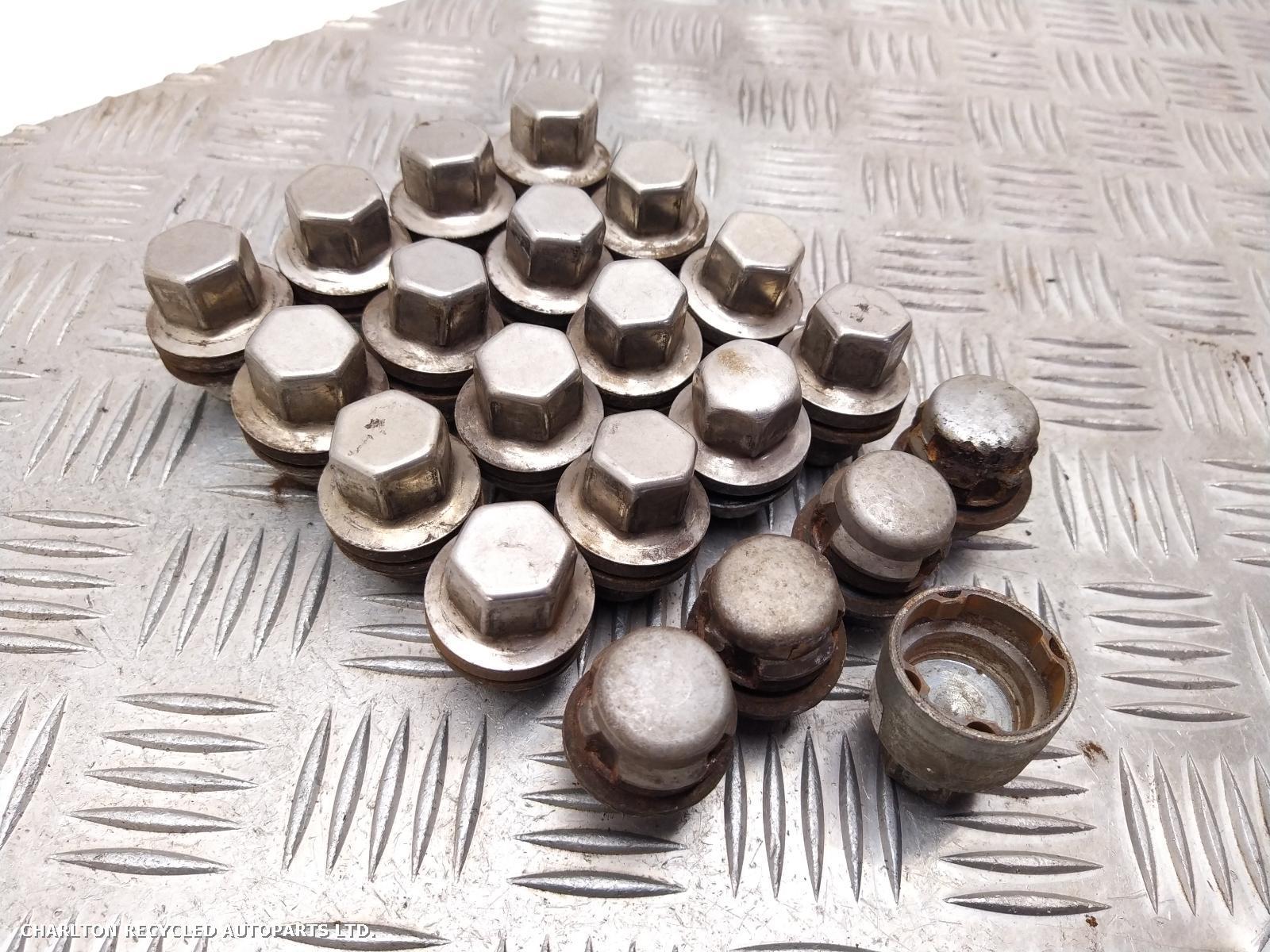 View Auto part Wheel Nut LAND ROVER DISCOVERY 2017