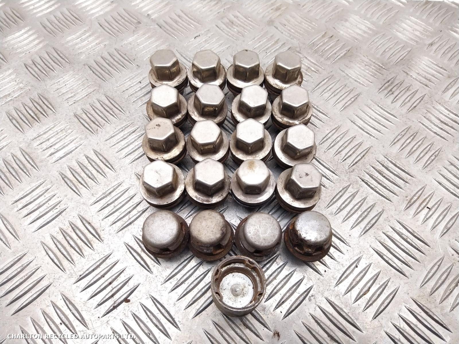 View Auto part Wheel Nut LAND ROVER DISCOVERY 2017