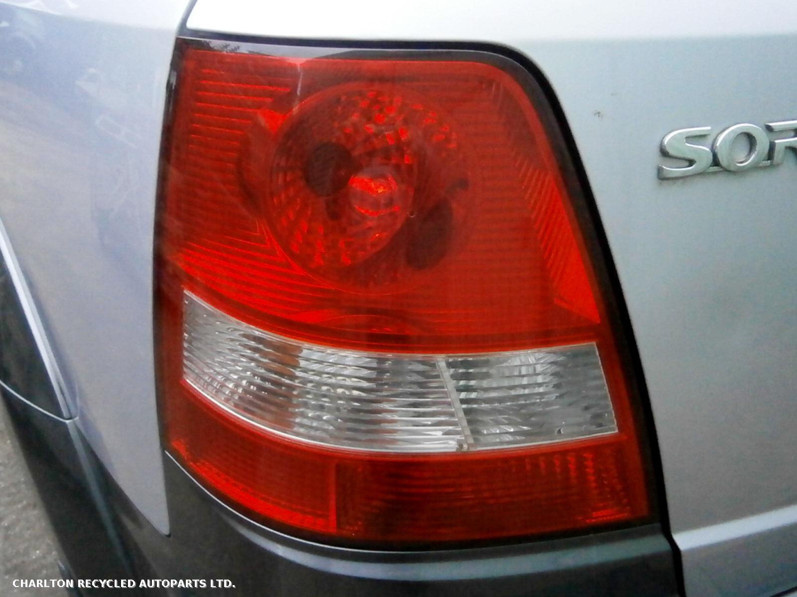 View Auto part Wiper Motor Front KIA SORENTO 2004