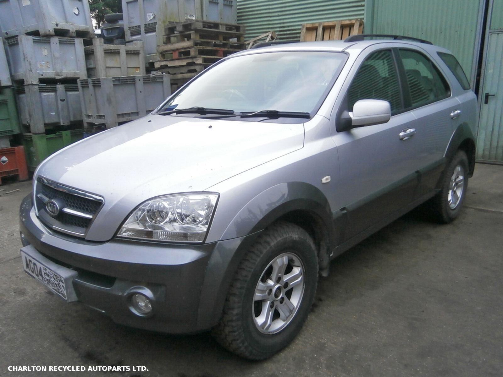 View Auto part Wiper Motor Front KIA SORENTO 2004