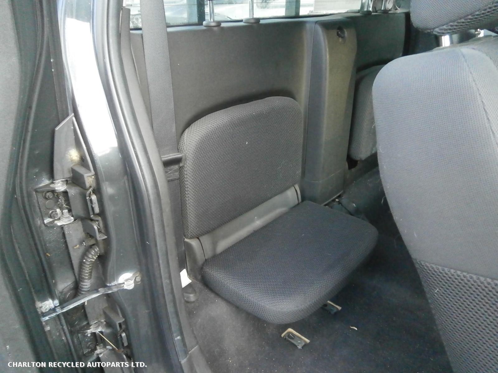 View Auto part Seat Belt NISSAN NAVARA 2006