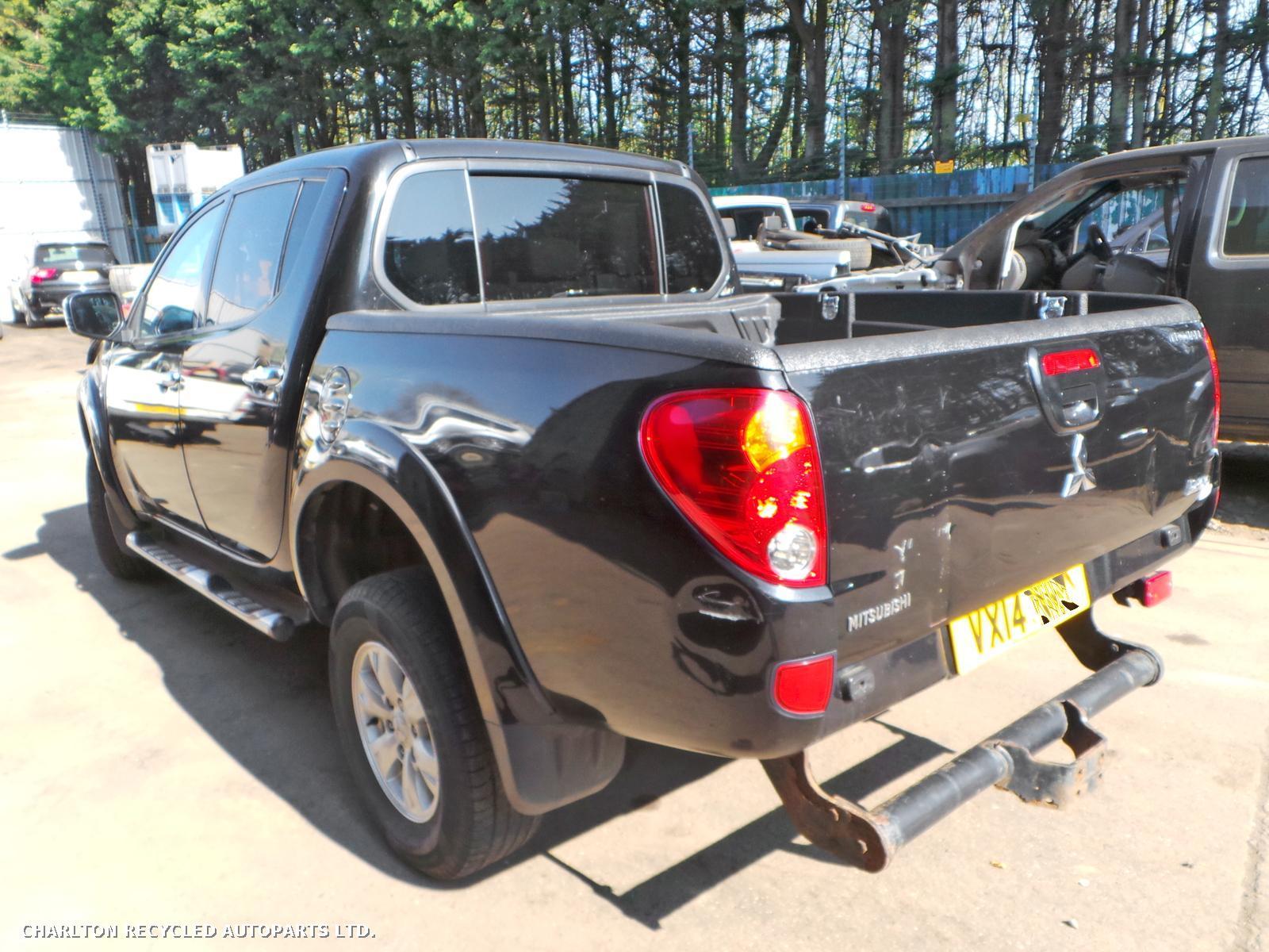 View Auto part Elect. Window Switch MITSUBISHI L200 2014