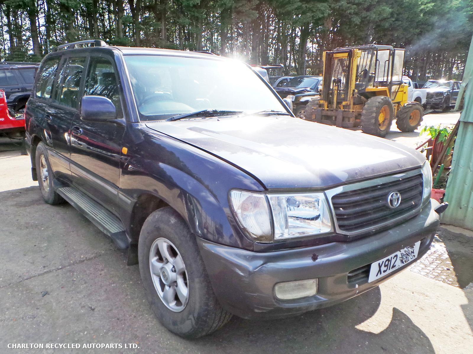 View Auto part RR Quarter Light TOYOTA LAND CRUISER 2001