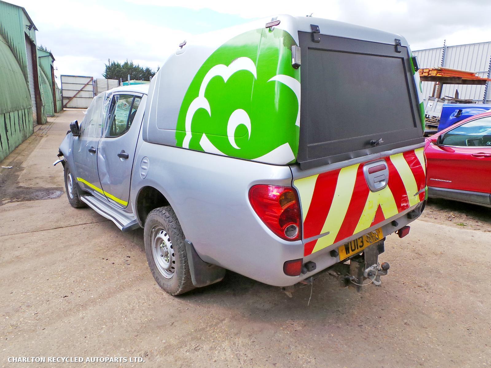 View Auto part Steering Pump MITSUBISHI L200 2013