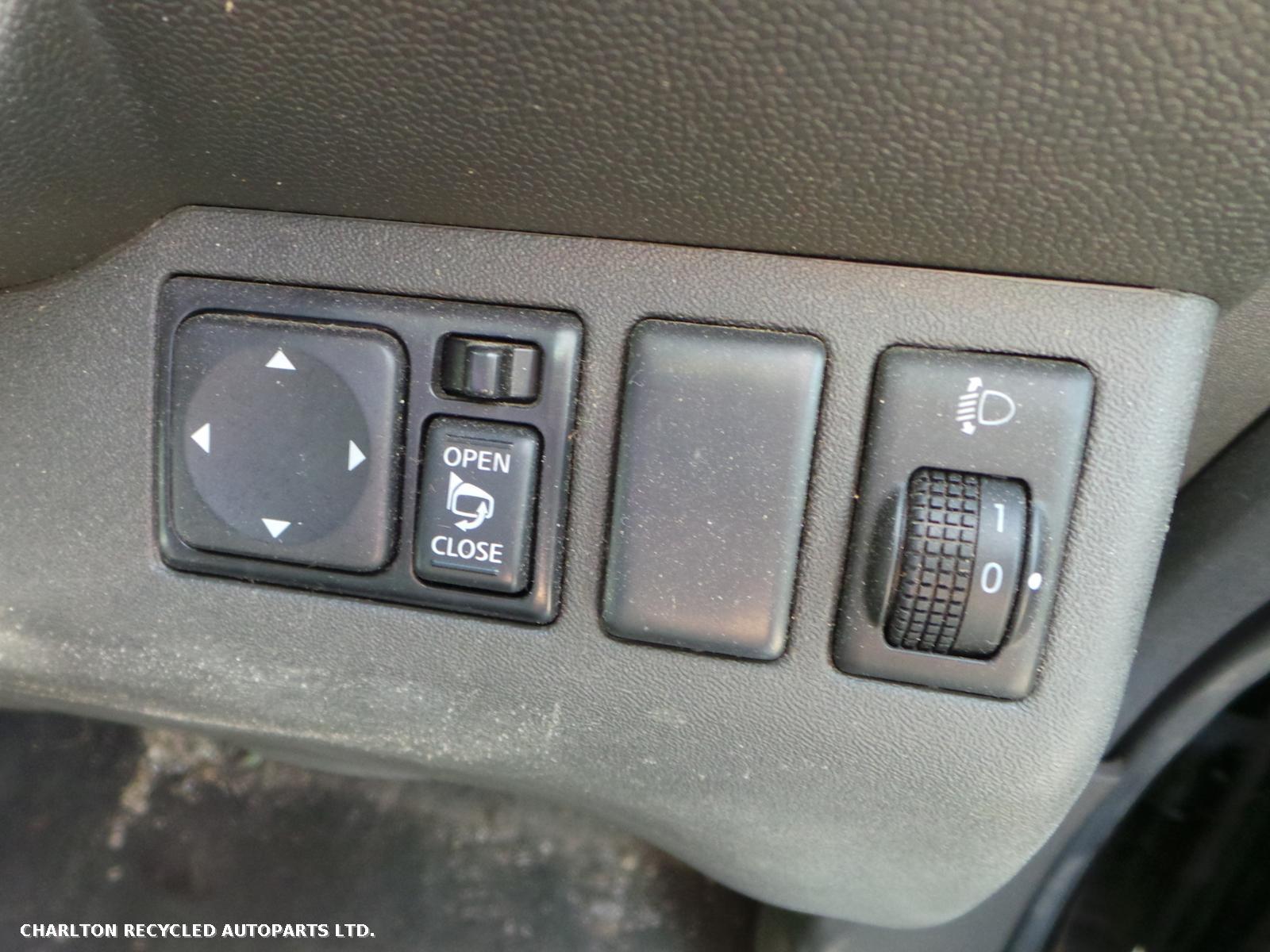 View Auto part Brake Servo NISSAN NAVARA 2012