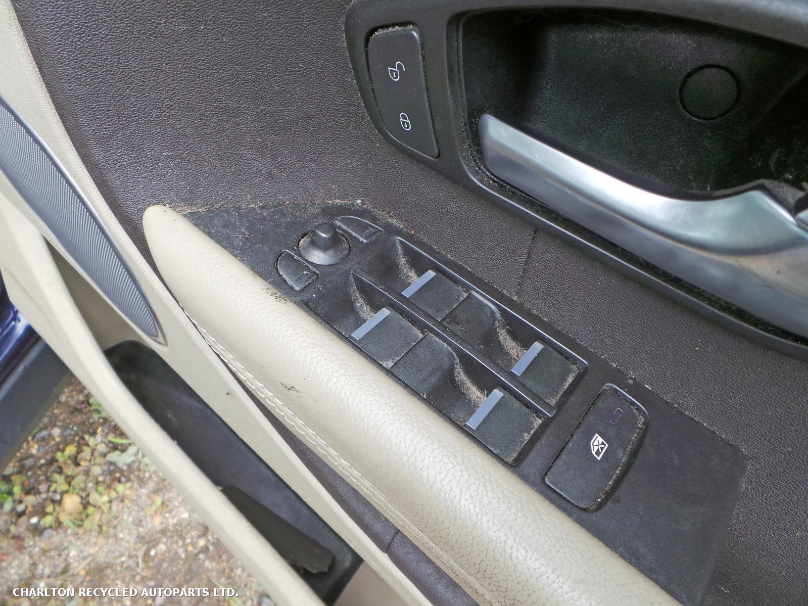 View Auto part Radiator LAND ROVER RANGE ROVER EVOQUE 2013