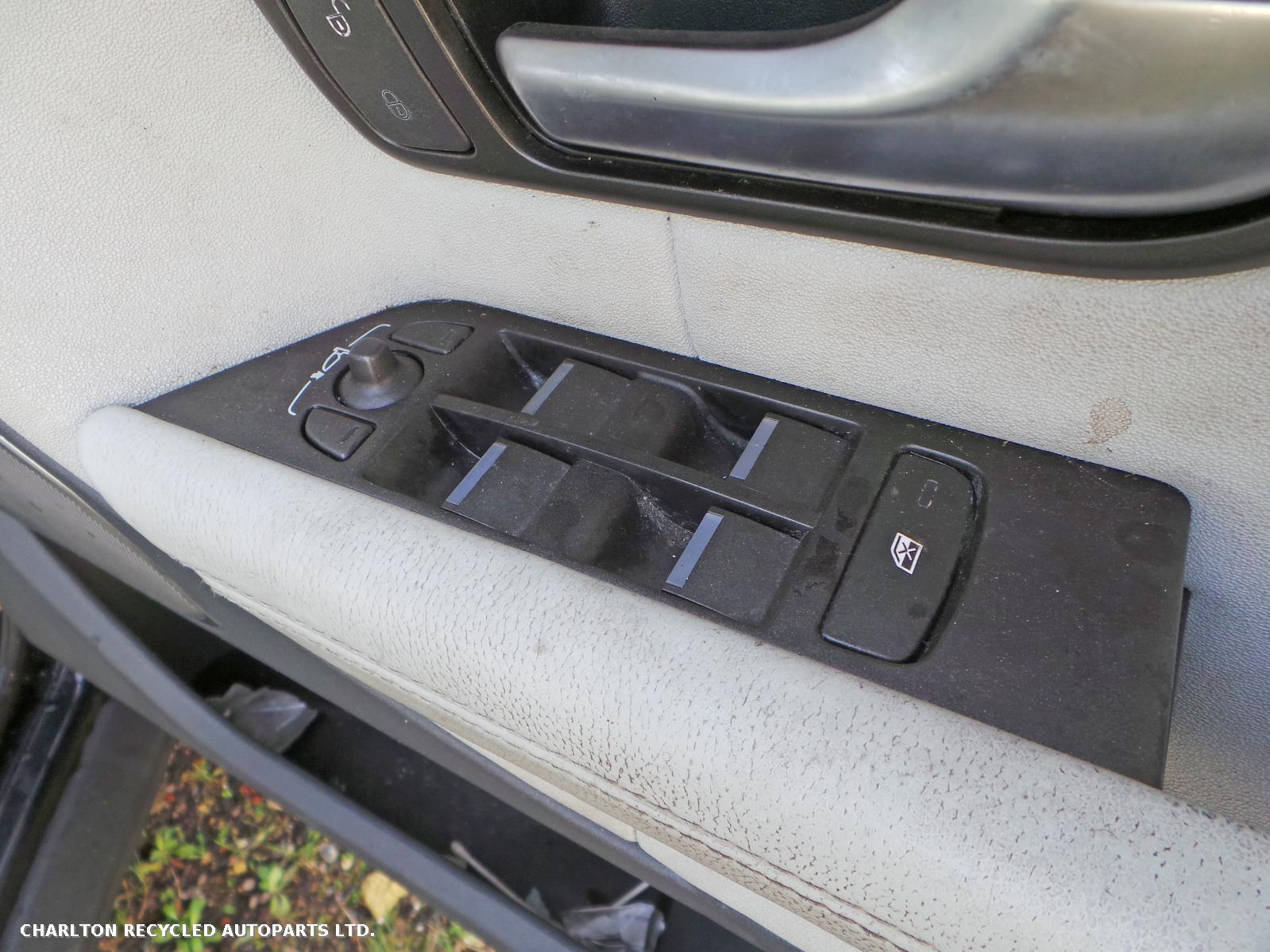 View Auto part L Door Mirror LAND ROVER RANGE ROVER EVOQUE 2016