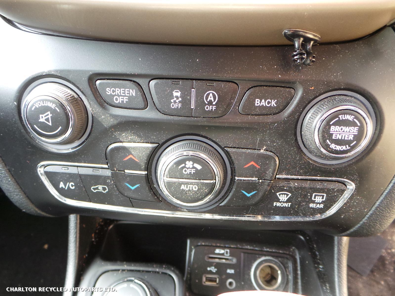 View Auto part L Door Mirror JEEP CHEROKEE 2016
