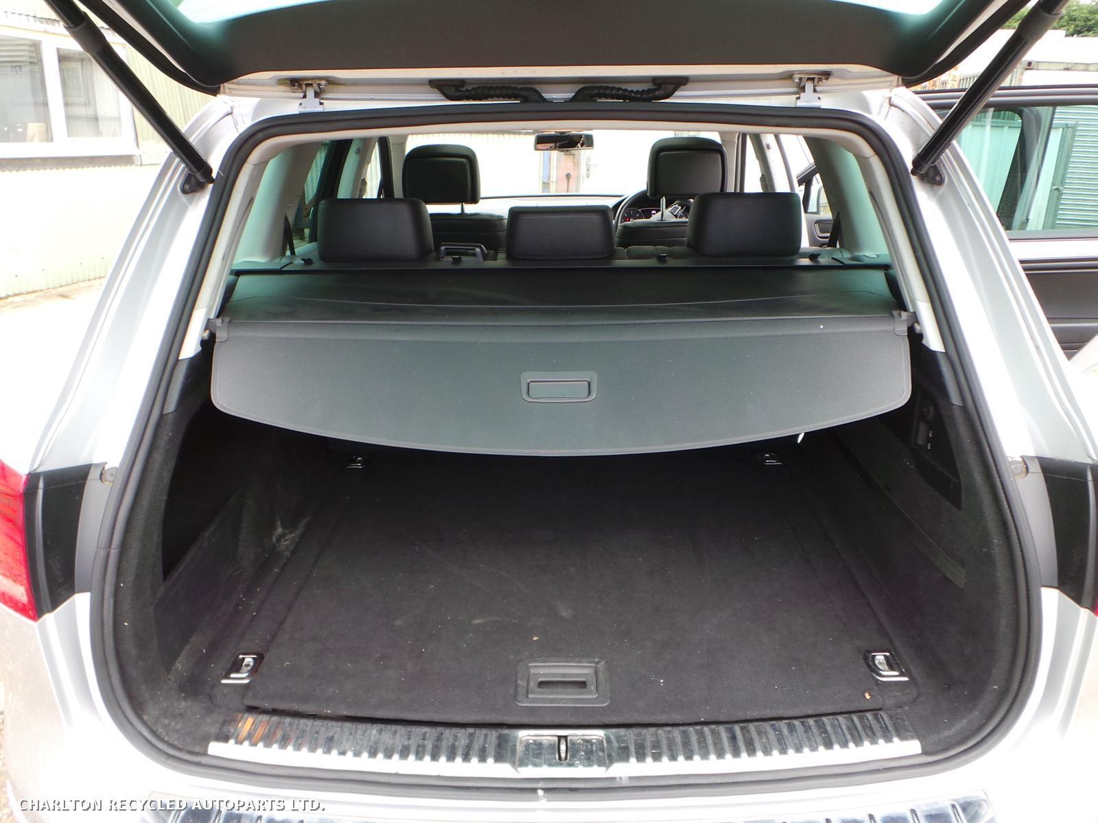 View Auto part RR Lower Control Arm VOLKSWAGEN TOUAREG 2013