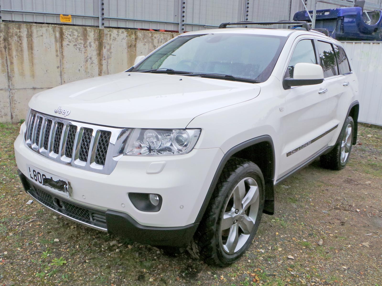 Image for a JEEP GRAND CHEROKEE 2013 5 Door Estate Breaking
