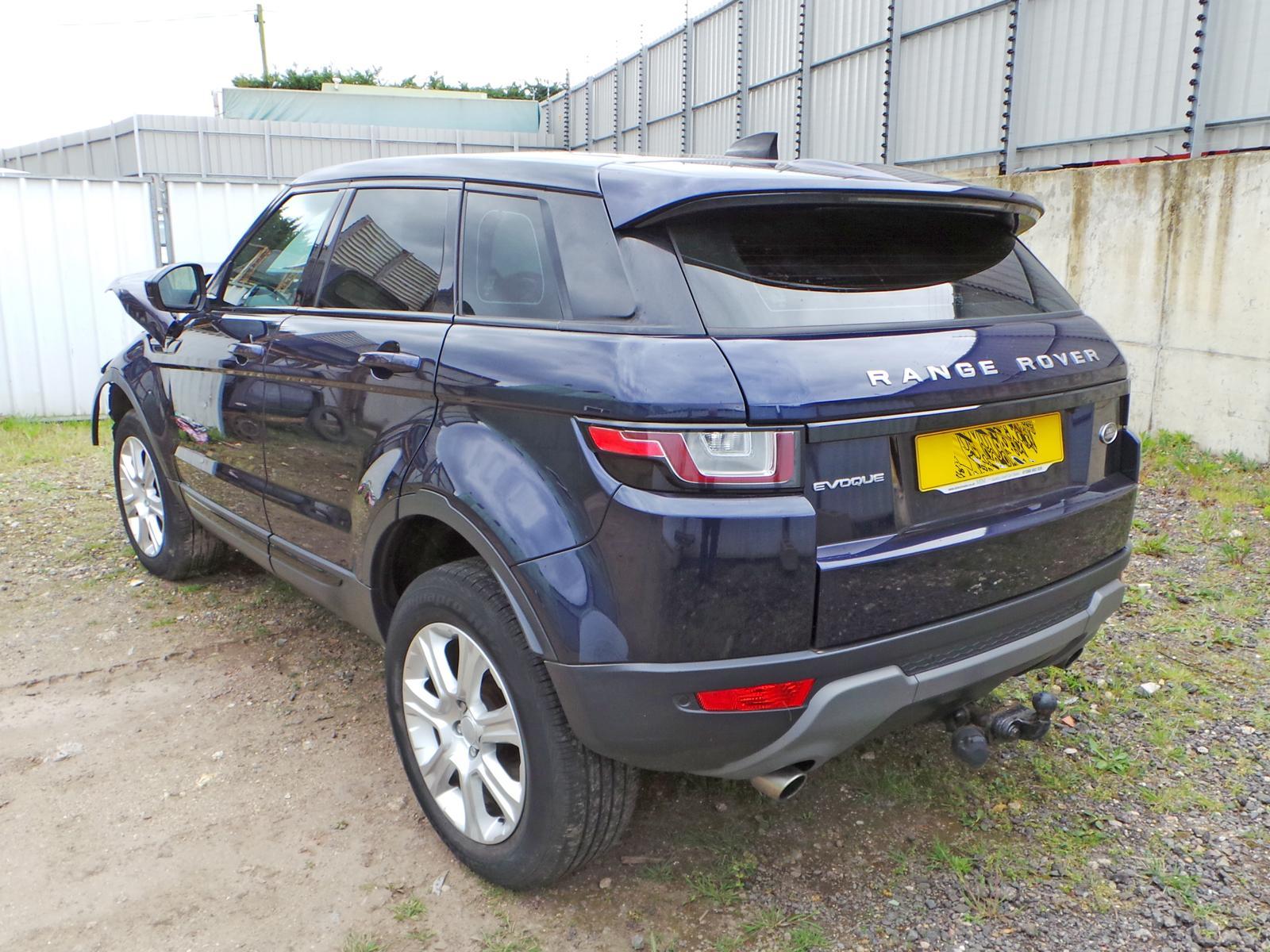 Image for a LAND ROVER RANGE ROVER EVOQUE 2016 5 Door Estate Breaking