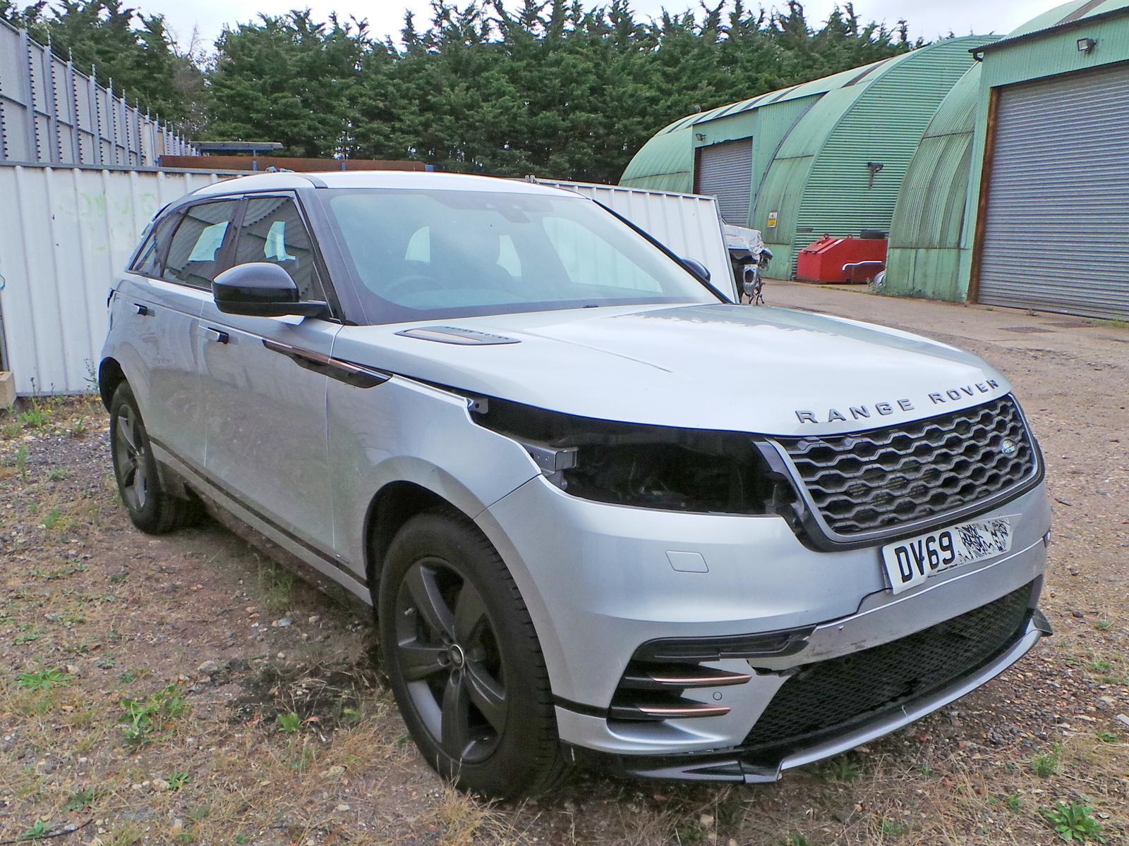 Image for a LAND ROVER RANGE ROVER VELAR 2019 5 Door Estate Breaking