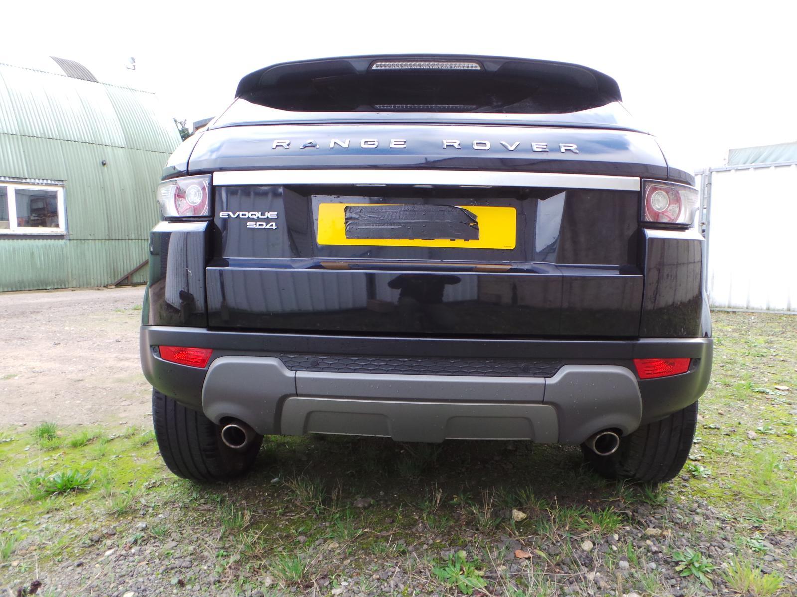 View LAND ROVER RANGE ROVER EVOQUE 2012 3 Door Coupe Breaking