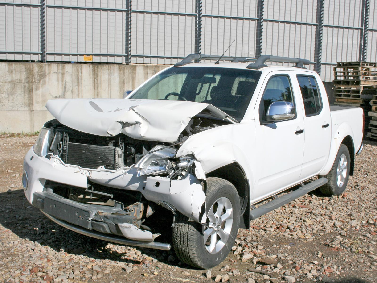 View NISSAN NAVARA 2015 4 Door Pickup Breaking